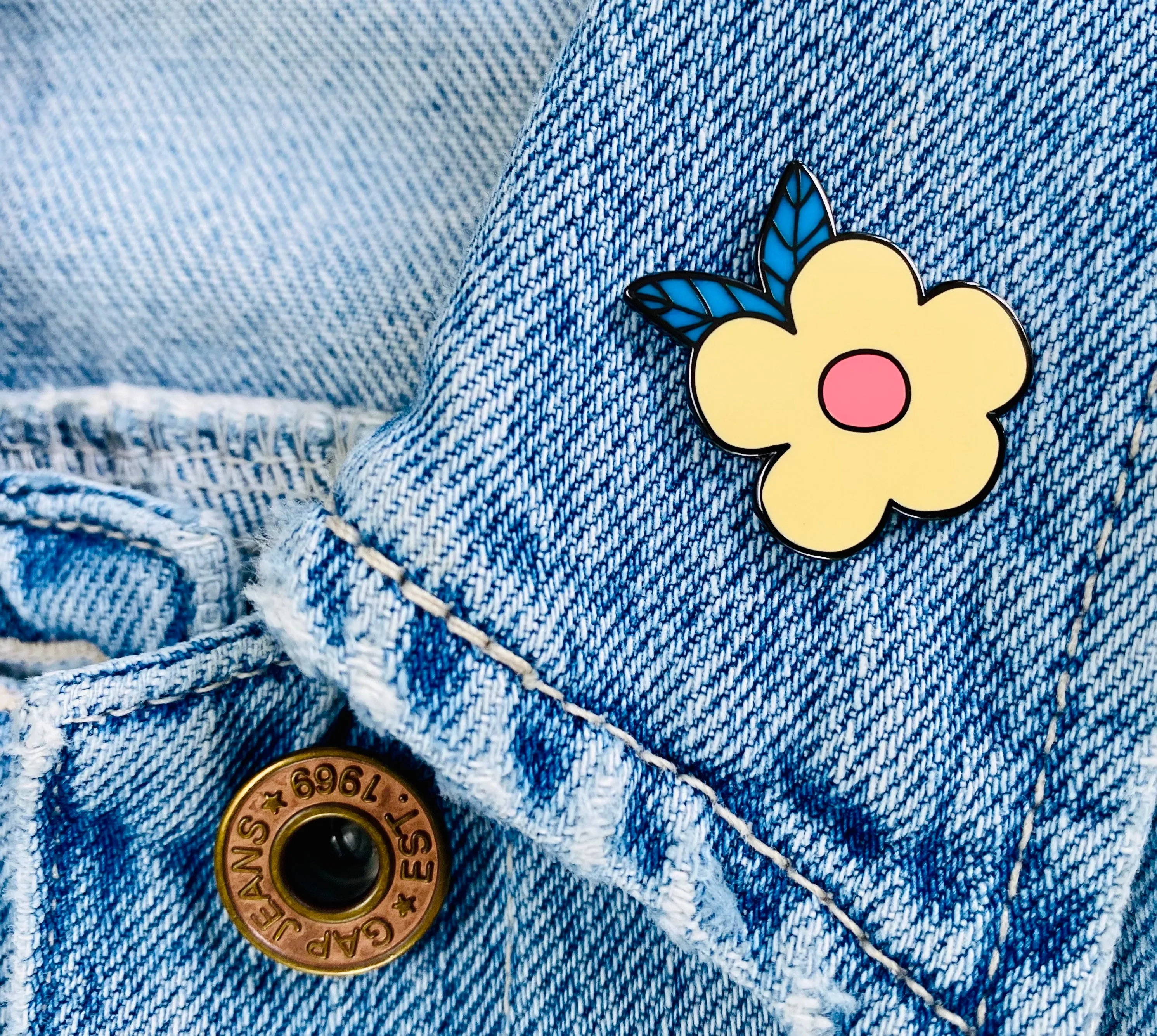 Pretty Pin Badges Retro Inspired - Enamelhappy