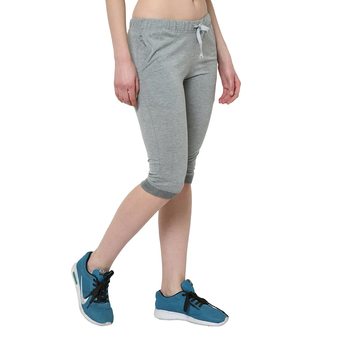 Vimal Jonney Silver 3/4th Capri For Women's